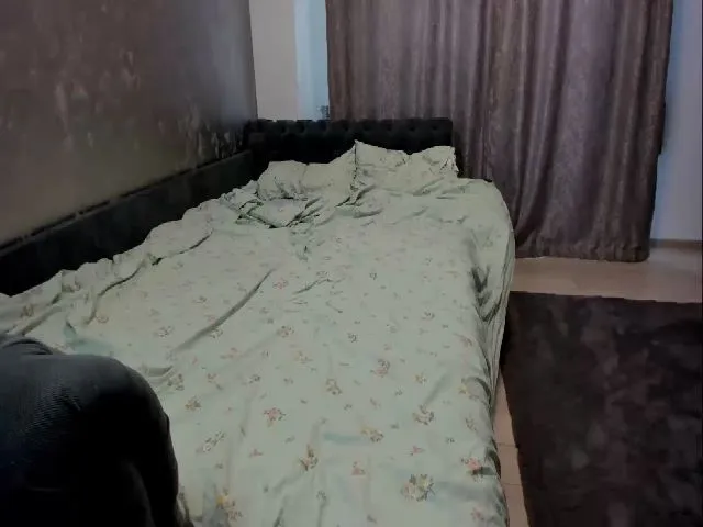 Live sex webcam photo for araseliarambu #260566615