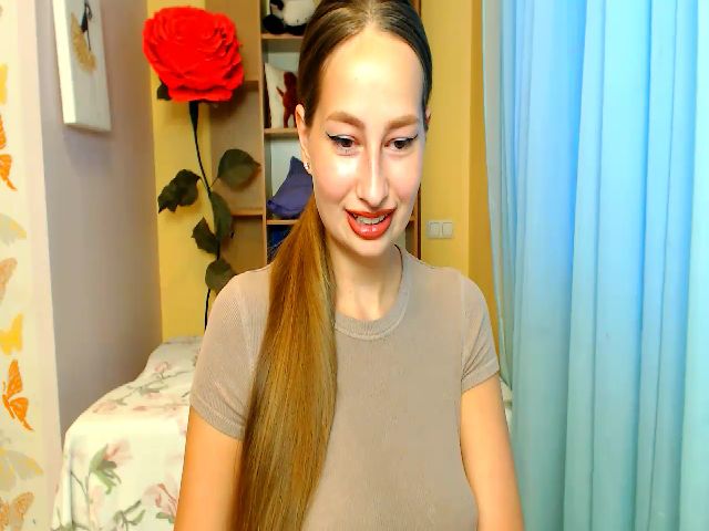 Live sex webcam photo for MaryRichar #256263488