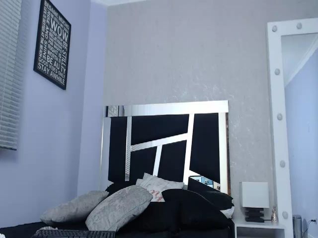 Live sex webcam photo for Pythonissa97 #260779358