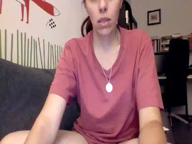 Live sex webcam photo for FoxMoony #257772155