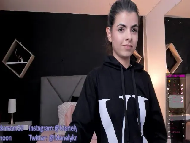 Live sex webcam photo for Manelyk_m #258998738