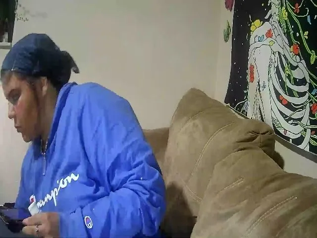 Live sex webcam photo for Lilmisspurp #256185581