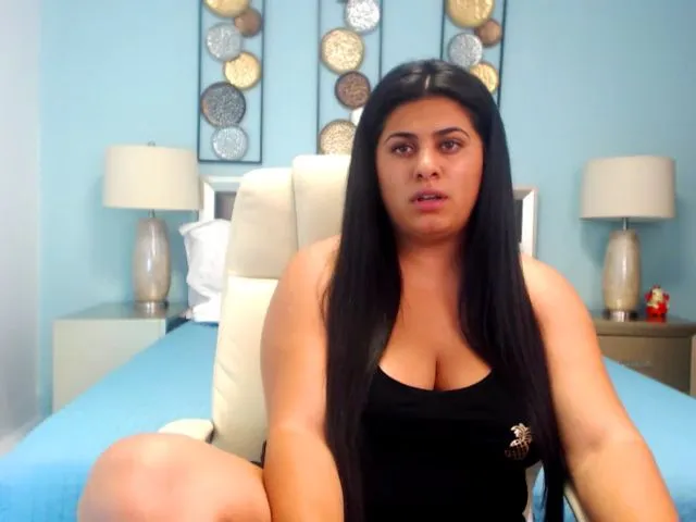 Live sex webcam photo for HeidiCutie #258101729