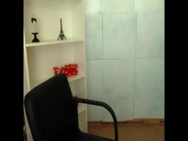 Live sex webcam photo for SshyTeen #262560053