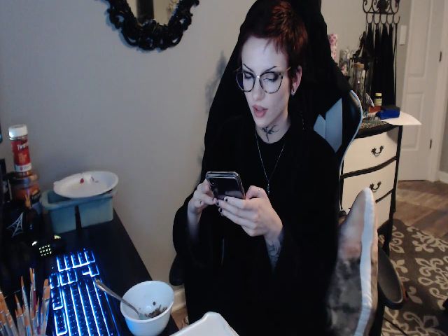 Live sex webcam photo for Painbaby #261816940