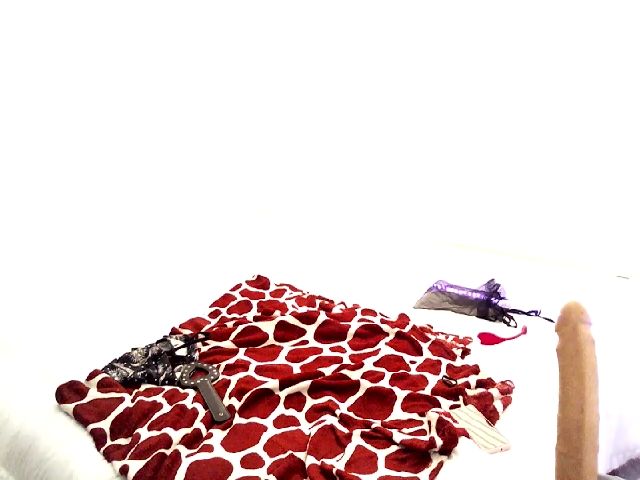 Live sex webcam photo for Cleo_________ #258756937