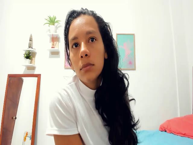 Live sex webcam photo for Ashlylovex #259975924