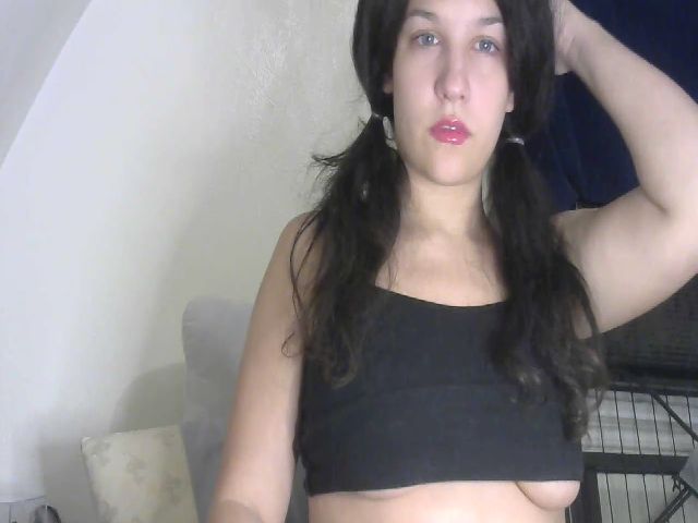 Live sex webcam photo for lilteenccutie #264228257