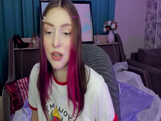 Live sex webcam photo for MadFrau #259441530