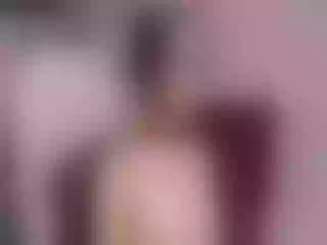 Live sex webcam photo for Sun_kissed1 #260517899