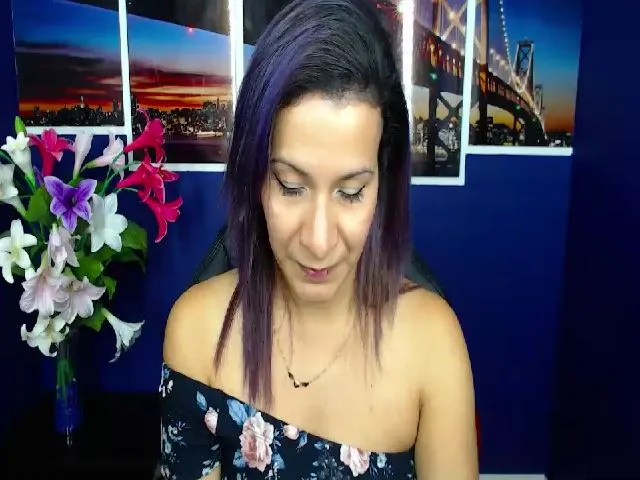 Live sex webcam photo for Infernalsexx #256598269