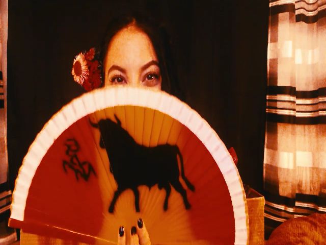 Live sex webcam photo for Mayareies #258238937