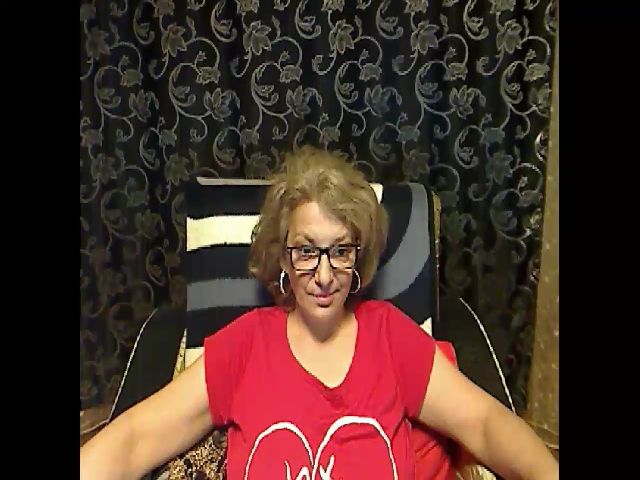 Live sex webcam photo for LovelyGinny #252611522