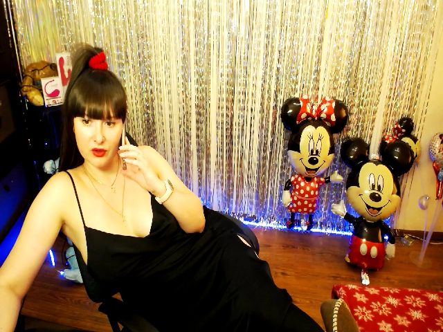 Live sex webcam photo for x_MissMia_x #255638296