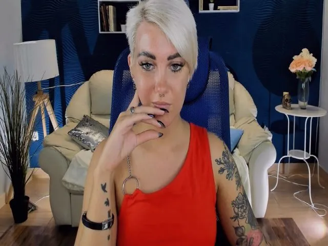 Live sex webcam photo for AkioTy #253745967