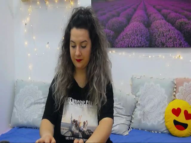 Live sex webcam photo for CurlyVibe #254602449