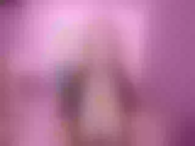 Live sex webcam photo for PtiMermaid #261148838