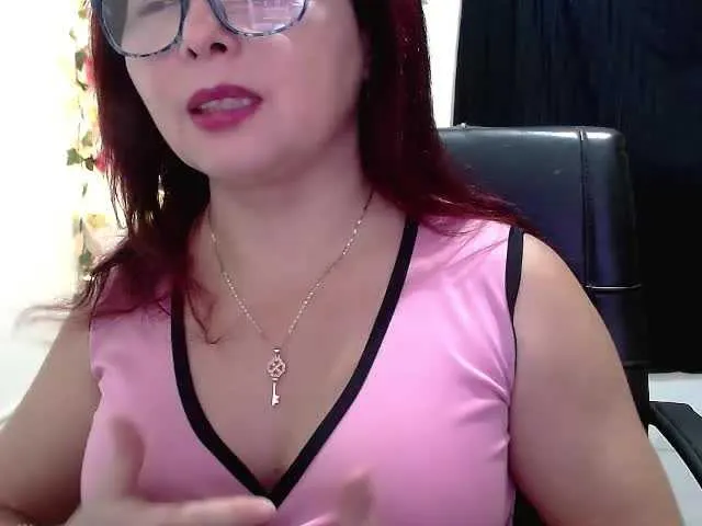 Live sex webcam photo for karinamasmi #240930366