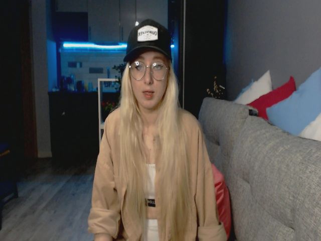 Live sex webcam photo for Anabel_Xoxo #262868642