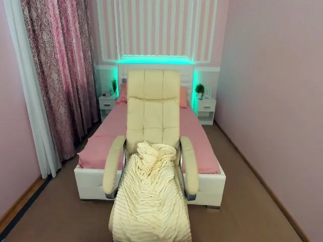 Live sex webcam photo for TorryWins #264863793