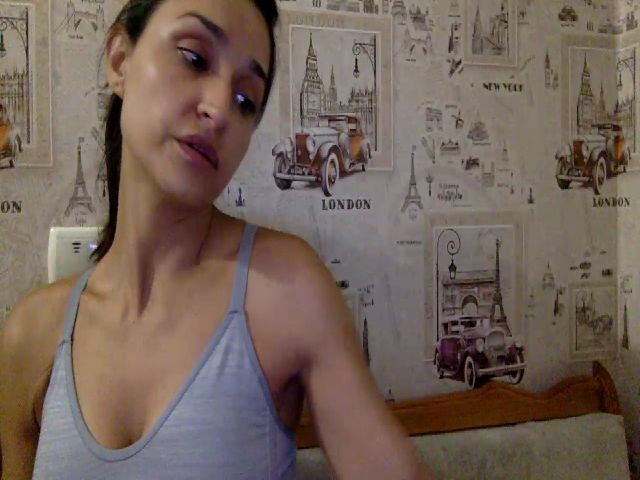 Live sex webcam photo for JolyBoss #262802961