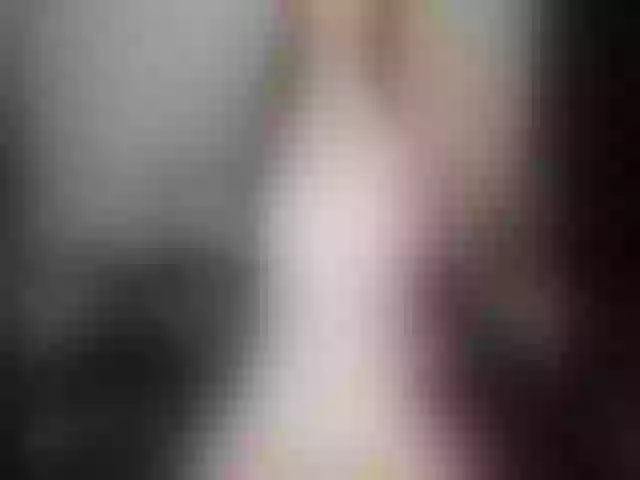 Live sex webcam photo for SaoriYing #259684885