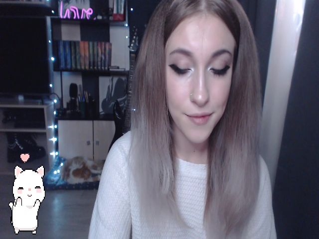 Live sex webcam photo for Your_Ellie #262470068