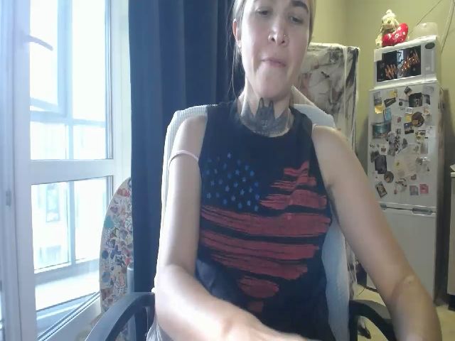 Live sex webcam photo for Angie_Wild #258777493