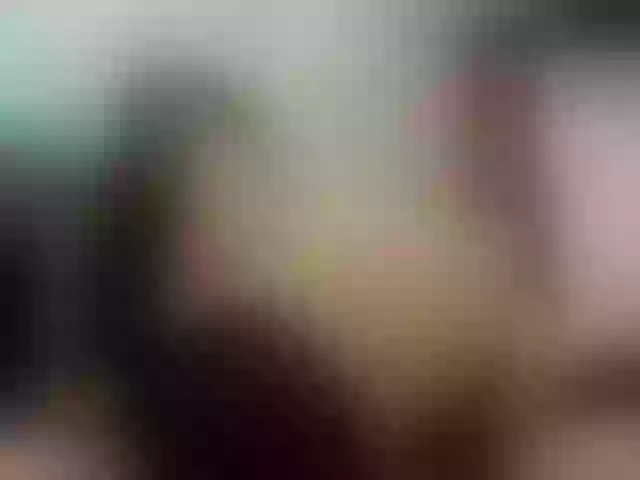 Live sex webcam photo for LouiseJenkin #248940805