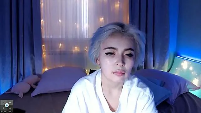 Live sex webcam photo for chio_chan #244908230