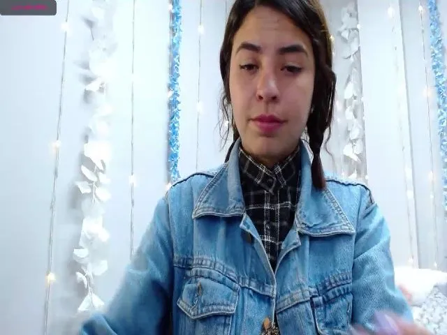 Live sex webcam photo for Cathryskyy #261093331