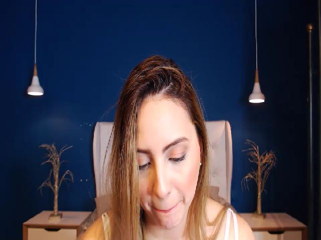 Live sex webcam photo for Aprilbranson #257029639