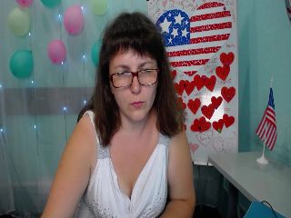 Live sex webcam photo for AliceInks #251928812