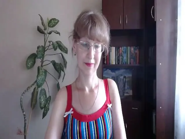 Live sex webcam photo for Superledystar #255359500