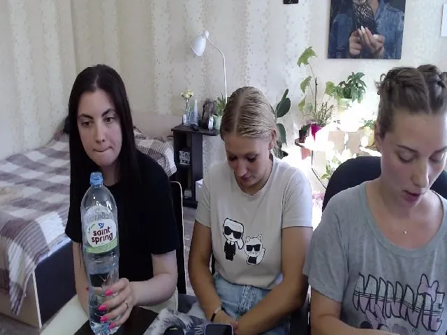 Live sex webcam photo for UrBlack_Kitty #256930214