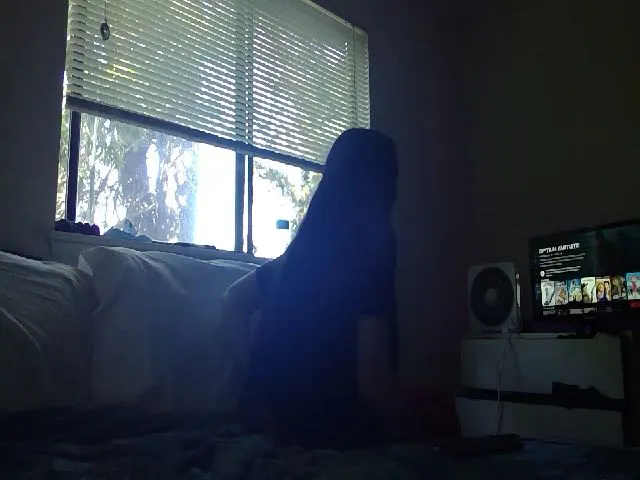 Live sex webcam photo for LilithLucid #264576172