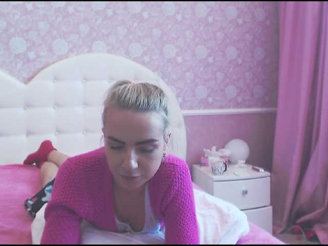 Live sex webcam photo for BunnySue #241632747