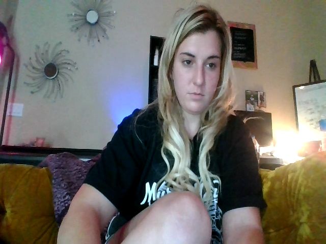 Live sex webcam photo for paigemajesty #259052824