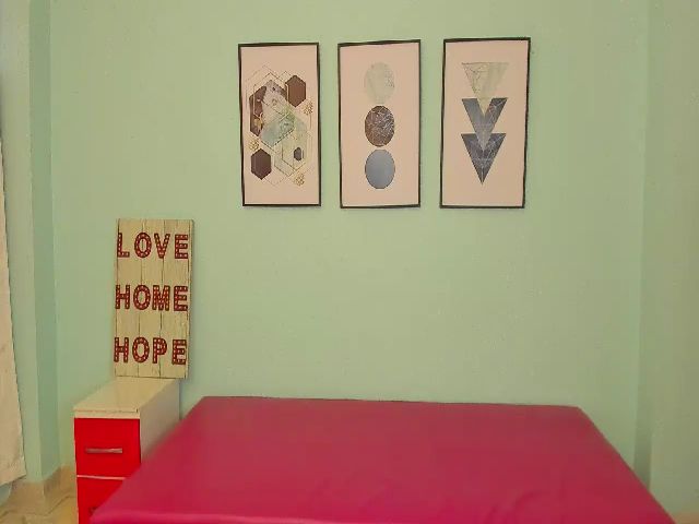 Live sex webcam photo for Ainohacarter #255970683