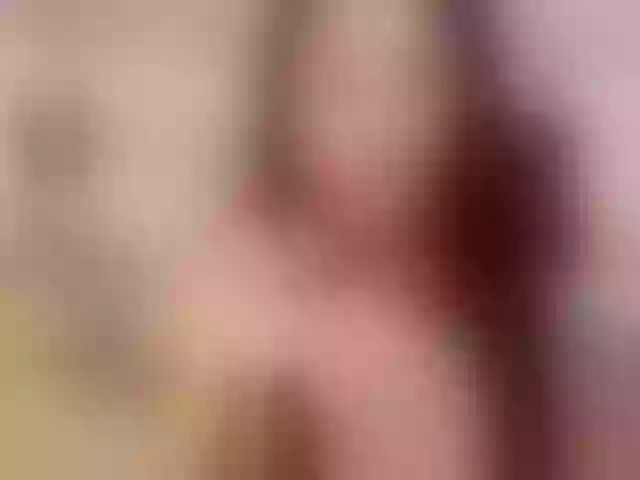 Live sex webcam photo for NiaCollins #240899972