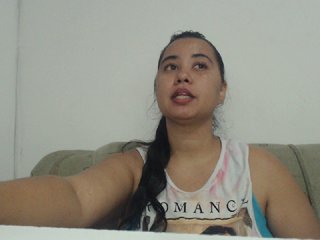 Live sex webcam photo for julianahothot #240693977