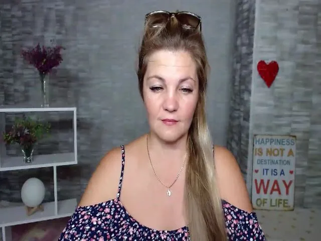 Live sex webcam photo for Next_ToMe #254216174