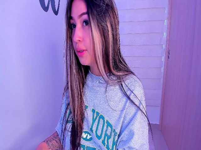 Live sex webcam photo for Nikoll_monroy #253757045