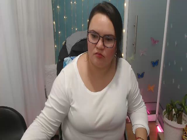 Live sex webcam photo for Anahi_moore #261798870