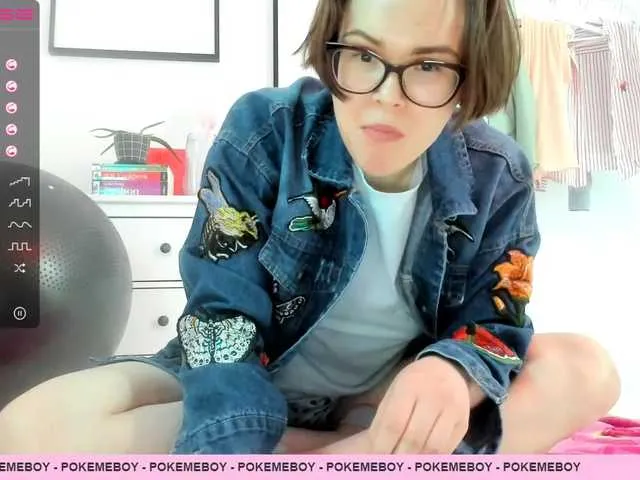 Live sex webcam photo for pokemeboy #287926161