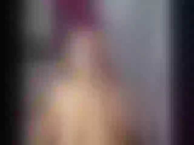 Live sex webcam photo for Sweeetx69 #253367352
