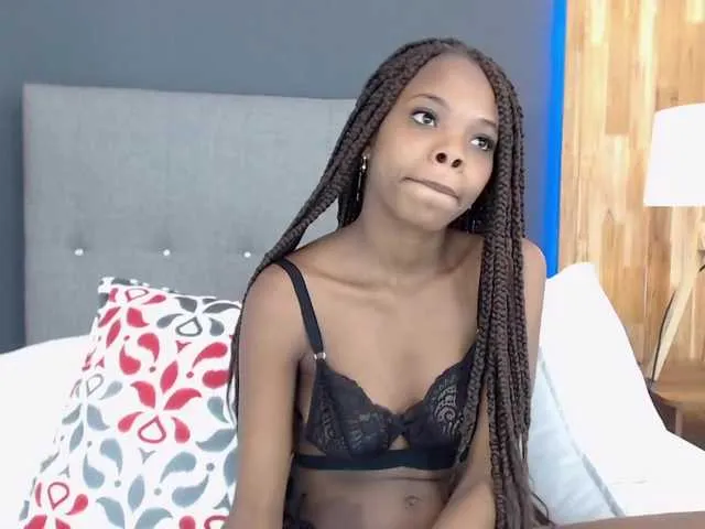 Live sex webcam photo for Lewachasco #252417971