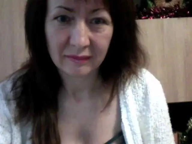 Live sex webcam photo for ladyirenka #240948173