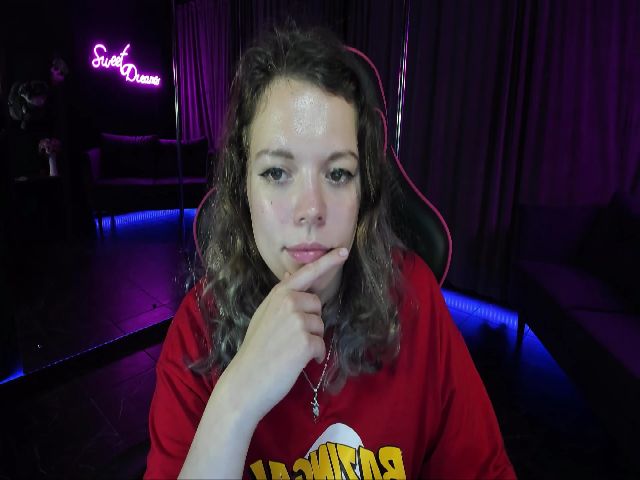 Live sex webcam photo for ClancyOsborne #257819828