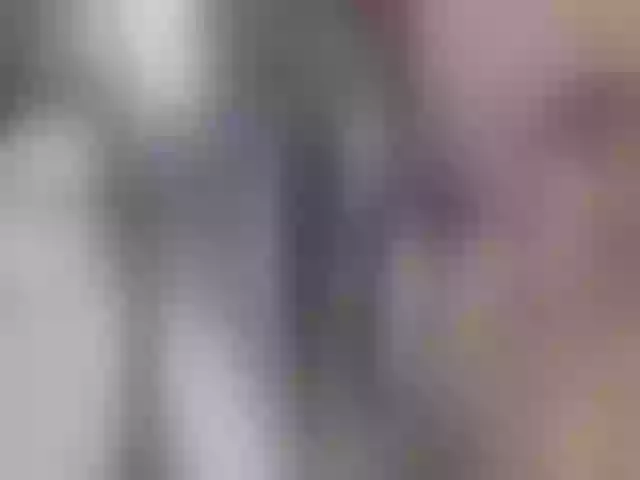 Live sex webcam photo for HotXXXGirl1 #263541312